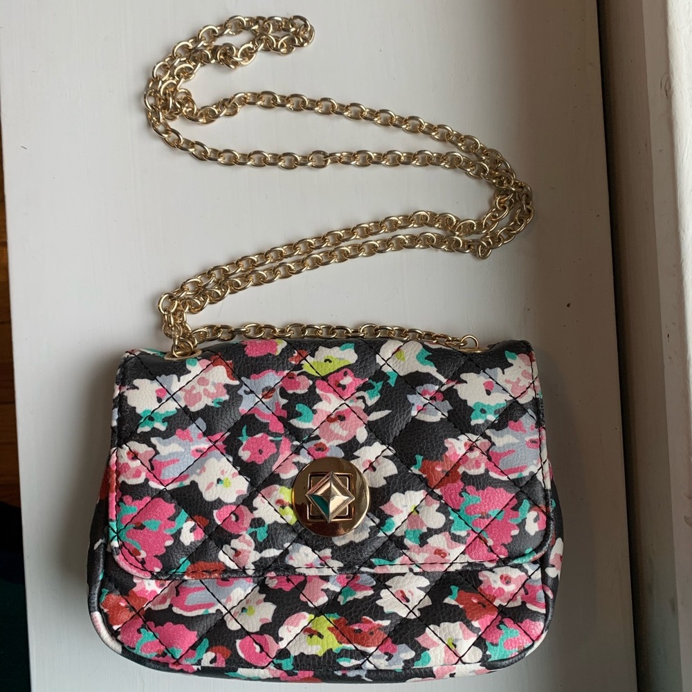 Cross body purse